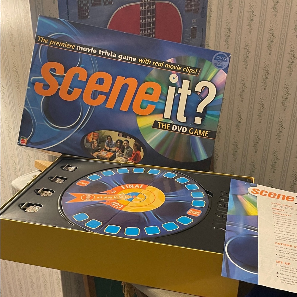 Mattel Scene It? The DVD Game - Blue and Orange